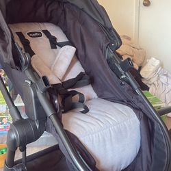 Evenflo Stroller And Car Seat Duo 