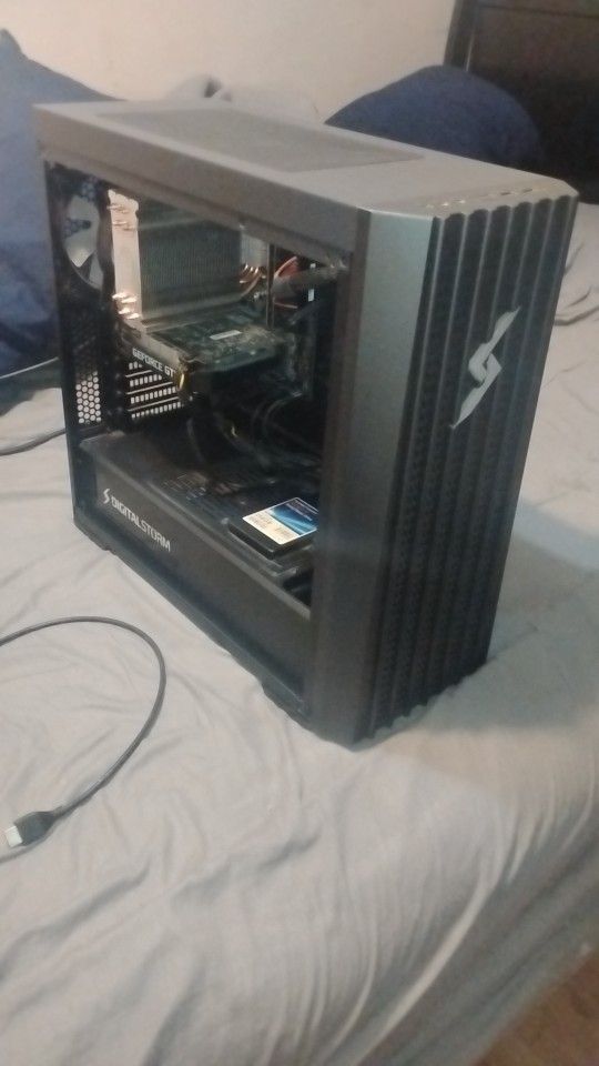Gaming PC Digital Storm GTX 