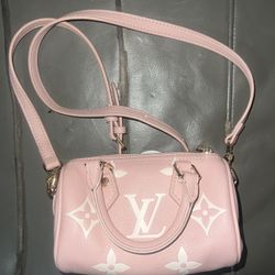 Louis Vuitton Small Handbag Original Date Code Uploaded Please Check Date Code On Google It Will Let You Know It’s Original 