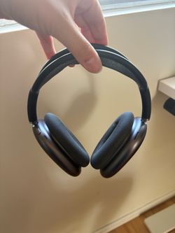 Apple AirPods Max – Space Gray