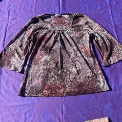 Naturally Petite Top