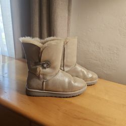 UGG Boots  (Size 8 )