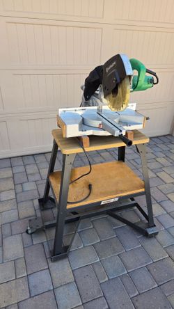 HITACHI 8 1/2" sliding compound miter saw