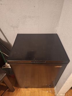 Little deep freezer