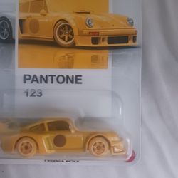 Hot Wheels Silver Serie Porche $9