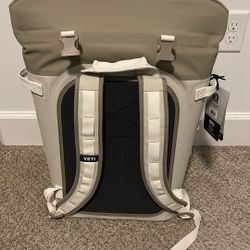 YETI Hopper M20 Cape Taupe 36 can Backpack Cooler
