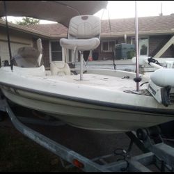 2002 TJZ Triton Boat V6 18.5ft