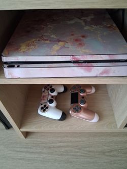 PS4 1TB BUNDLE