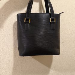 Limited-Edition Louis Vuitton Epi Bag
