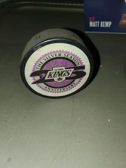 LA KINGS 25 ANNIVERSARY  HOCKEY  PUCK