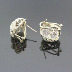 Women's 14k Yellow Gold & Diamond Earrings  7.6 Grams #31031