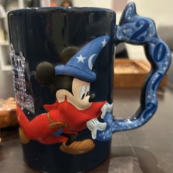 Rare Disney 2017 Mickey as The Sorcerer’s Apprentice 3D Disneyland Resort Mug