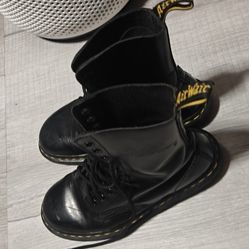 Doc Martens Size 5 Women