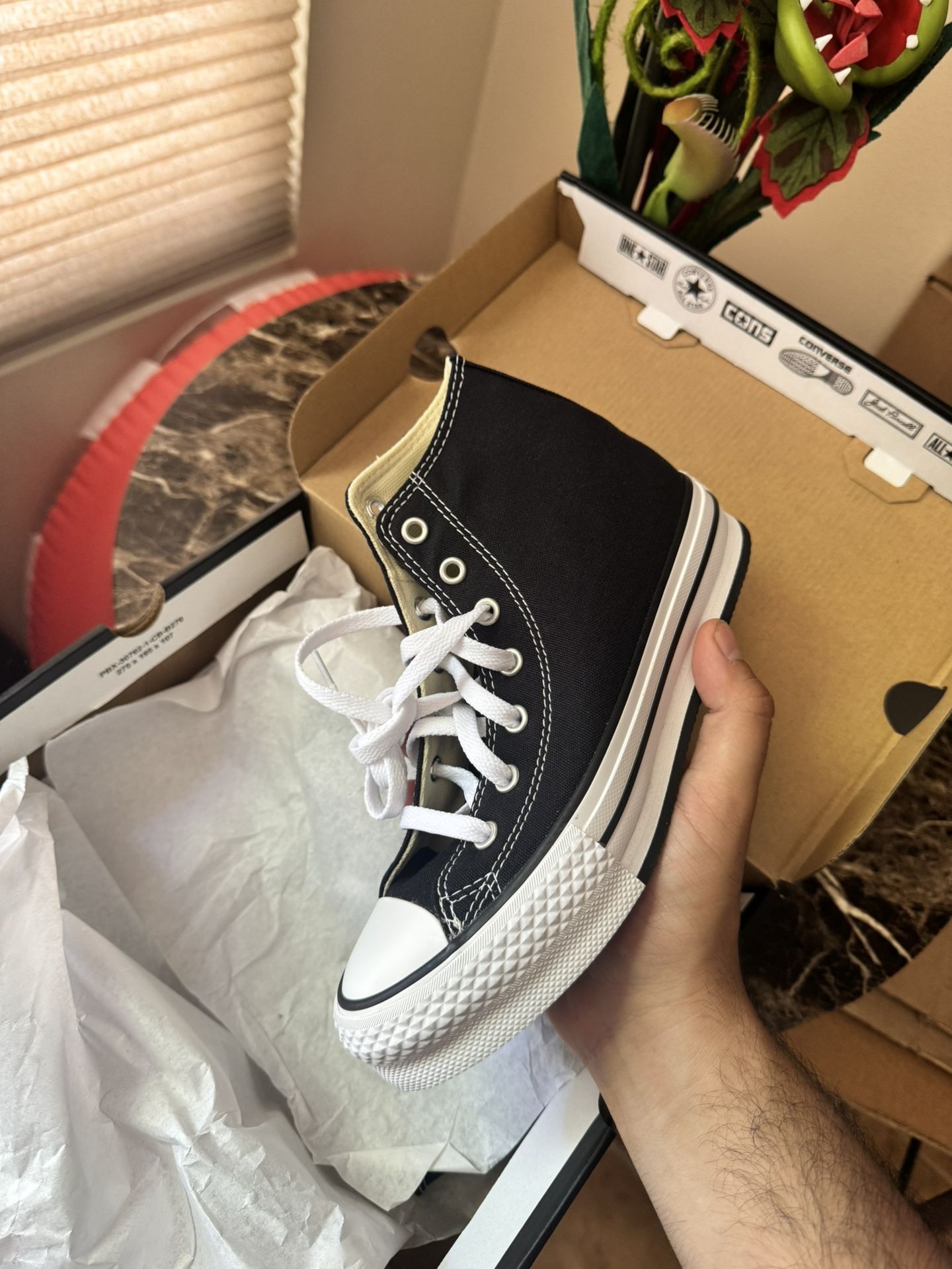 Kids Converse Size 3 Brand New