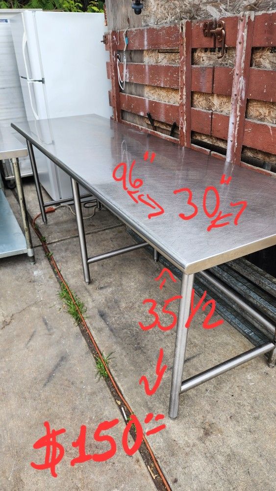 Preciosa Mesa Grande Seminueva Lista Para Usar Super Limpia Para Tu Restaurante O Negocio $150