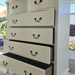 Beautiful Dresser 