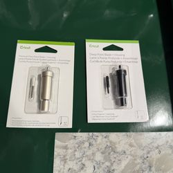 Cricut Blades (2) Oracal 651 Vinyl (11)