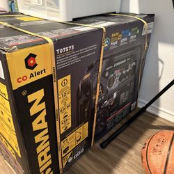 Firman T07573 Tri-Fuel Portable Generator (9400W) – Like New in Box