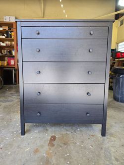 IKEA 5-Drawer Chest – Black