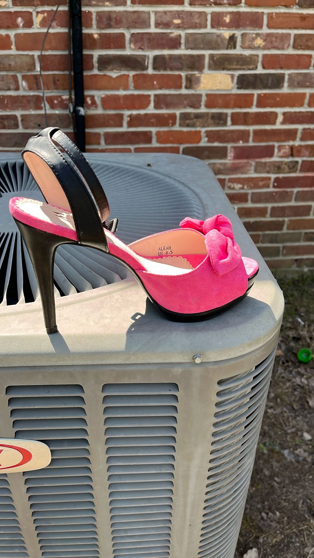 Madison By Shoedazzle Platform Heels