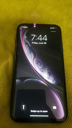I phone XR Black