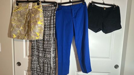 Bottoms size 6