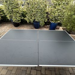 Complete Stiga Ping Pong Table Set