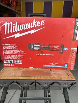 Milwaukee Force Logic M18 Press Tool Kit W/One-Key With 1/2 -2 CTS-V Jaws