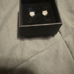 Diamond Earrings 