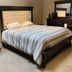 Brynhurst Dark Brown Upholstered Panel Bedroom Set