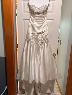 Wedding dress size 6
