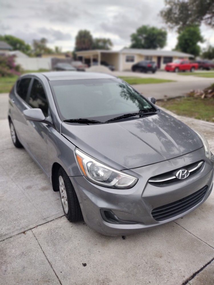 2015 Hyundai Accent