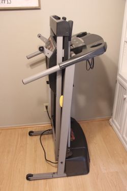 Proform Crosswalk 495 LS Treadmill Foldable Space Saver Walk Run Excercise Machine Workout Fitness for Sale in San Dimas CA OfferUp