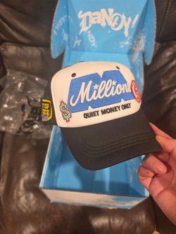 Vendo Gorra Dandy Hats "Millons" Edicion Limitada "Friends and Family " Nueva con Caja

Original 👈