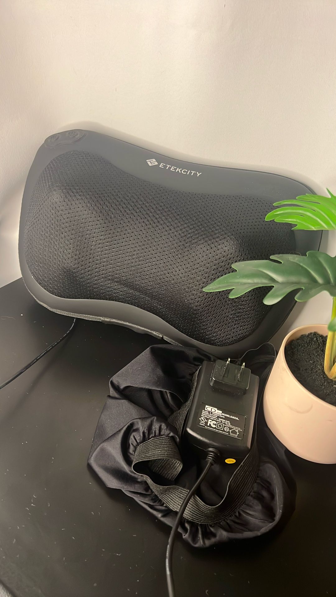 ($10) Etekcity Back And Neck Massager Like New
