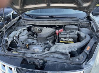 Nissan Rouge 2011 (First Come, First Serve)