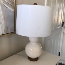Table lamp.