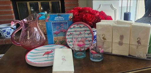 Flamingo Outdoor Dinner Collection
