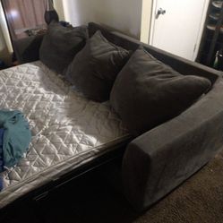 Must Sell Sofa Set
