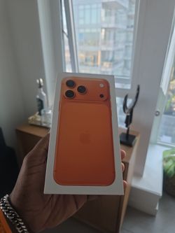 iPhone 17 pro max cricket
