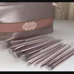 Champagne Brush Set - Beauty Creations 
