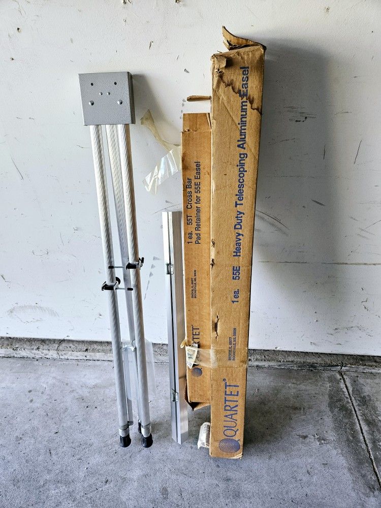 Aluminum Easel