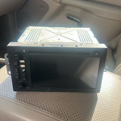 2006 Cadillac Escalade Original Screen Radio