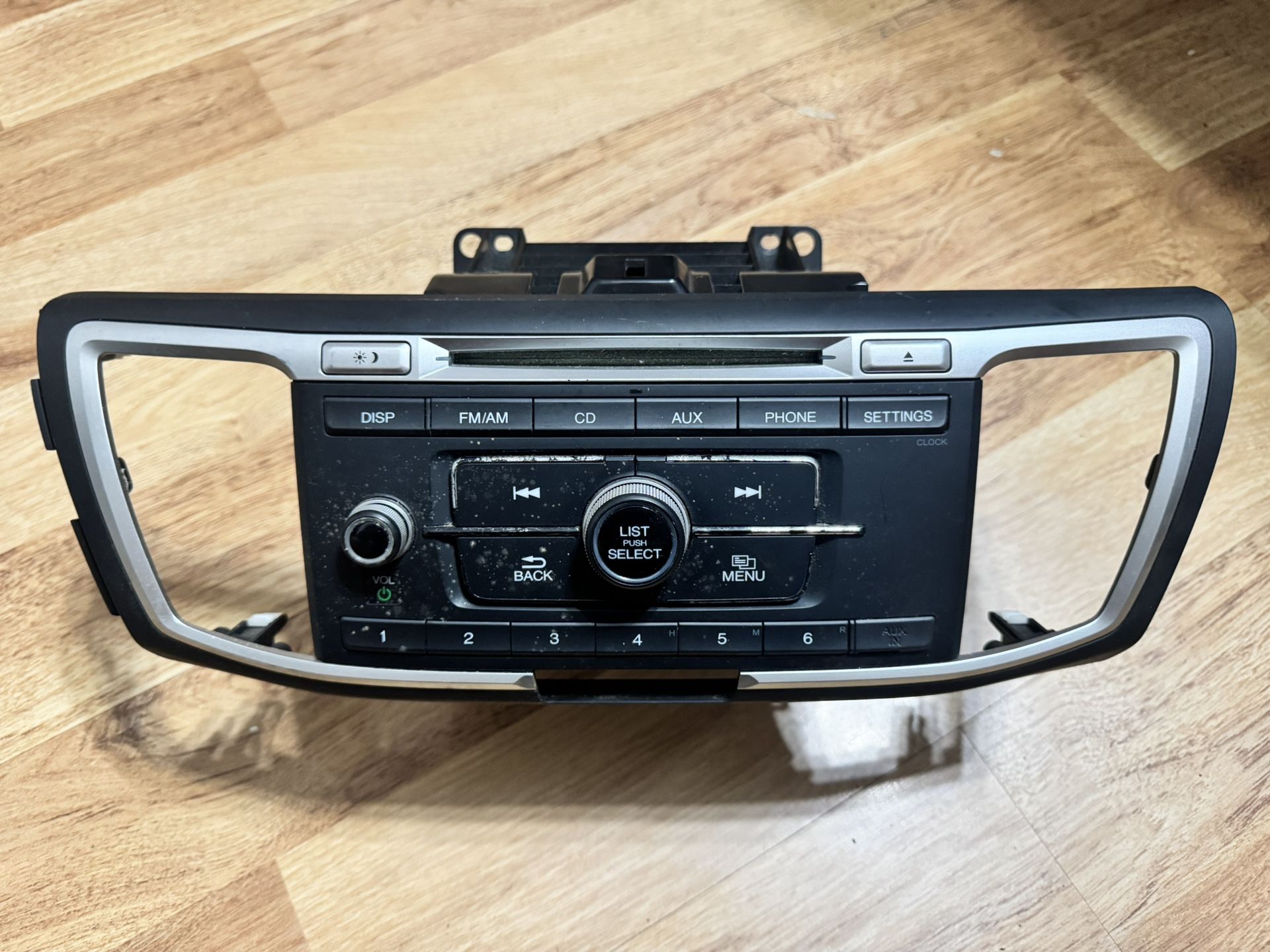 Honda Accord Radio