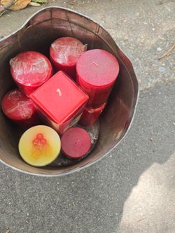 Bucket of new red candles free