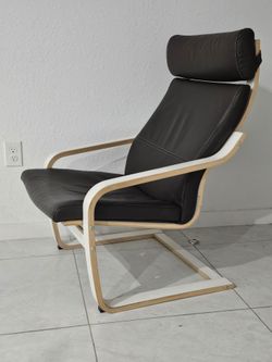 POÄNG Chair for sale!