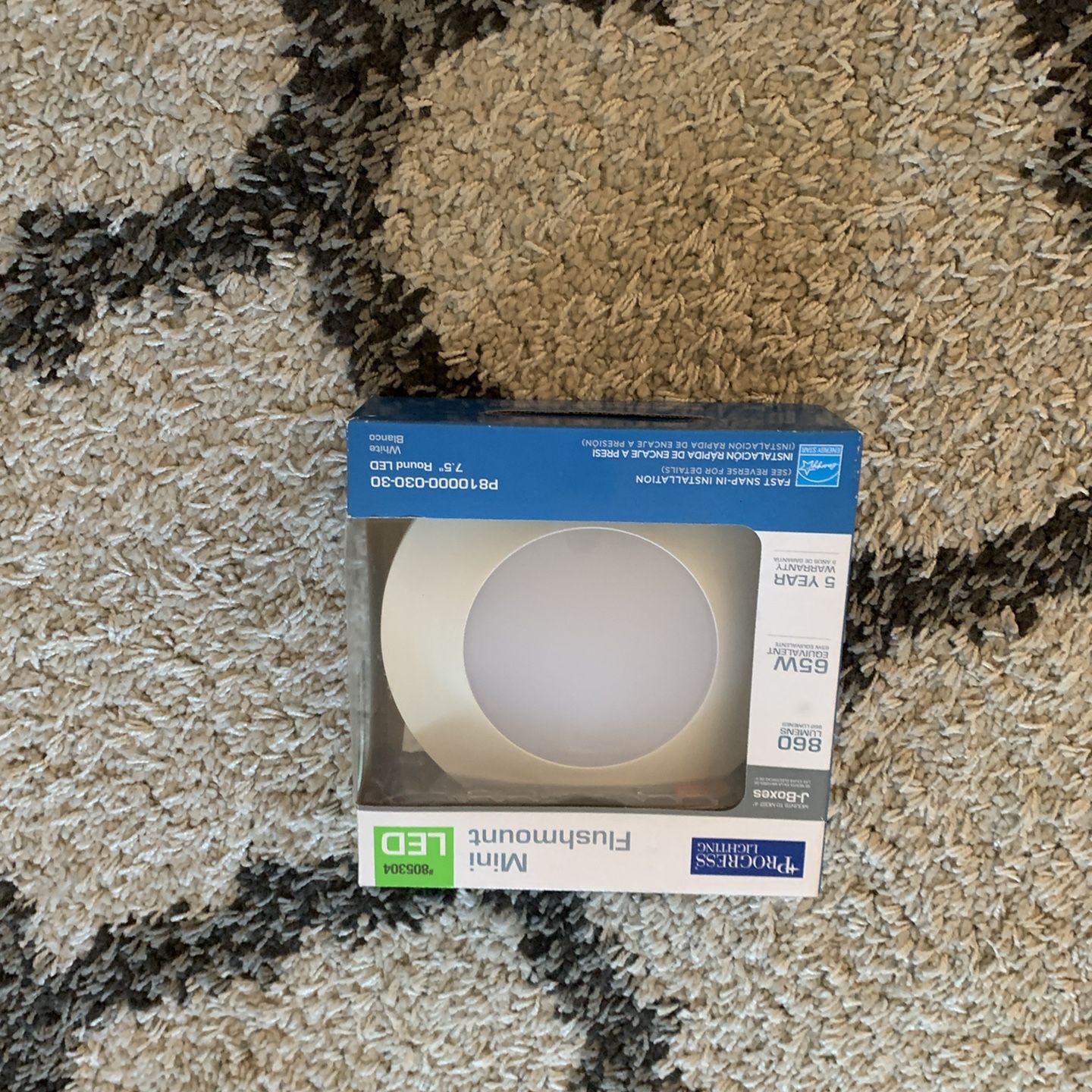 Progress Lighting Mini Flush mount White 7.5 round LED Light # 805304