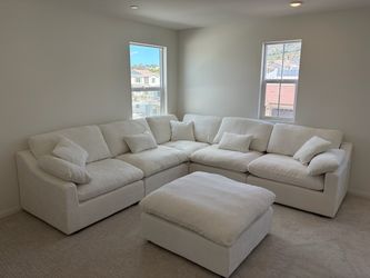 BRAND NEW! Oatmeal 6 Piece CLOUD Modular Sectional Couch (FREE DELIVERY 🚚)