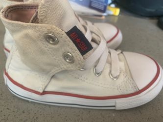 Baby converse ⭐️
