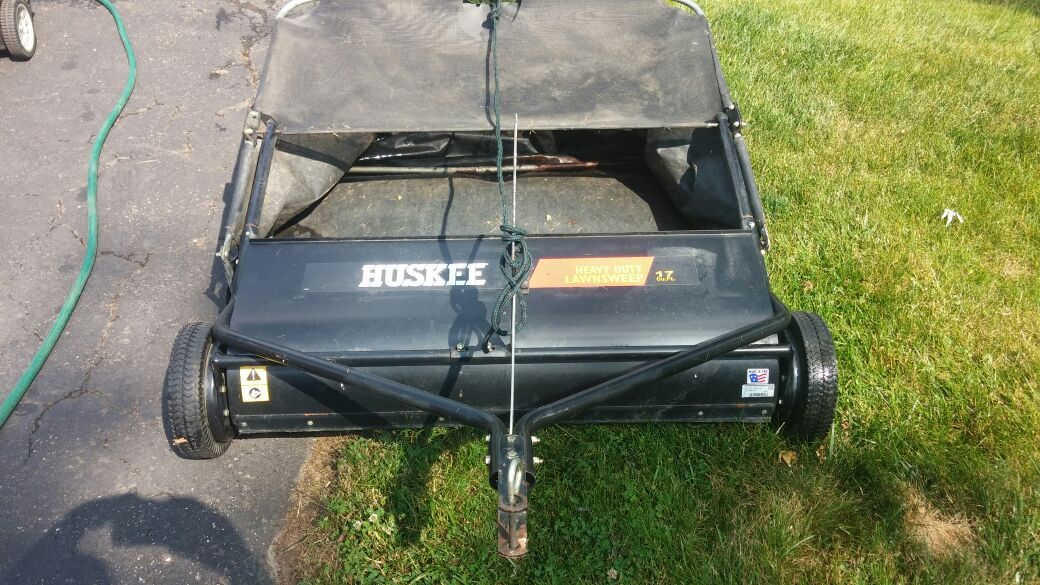 Huskee Heavy Duty Lawn Sweeper